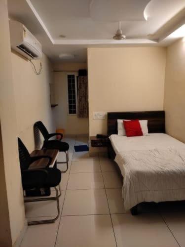 Oyo Flagship 80855 Hotel R Grand Vijayawāda Exterior foto